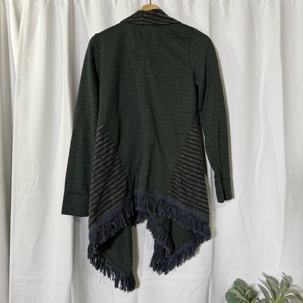 Saturday Sunday sweater draped grey & green open front fringe women small - Picture 9 of 10